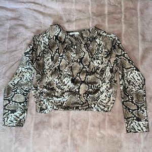 Snake print wrap top with V neck line & button details